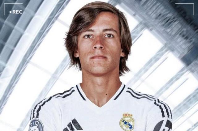 1752535530470020256.jpg A费.jpg