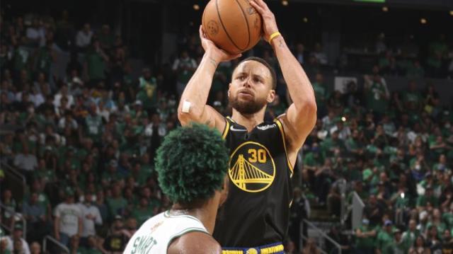 1655364692999030642.jpg steph-curry-GettyImages-1241188186.jpg